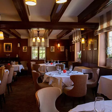 Hotel Logis Restaurant Au Boeuf 3*