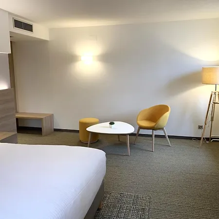 Hotell Restaurant Au Boeuf 3*