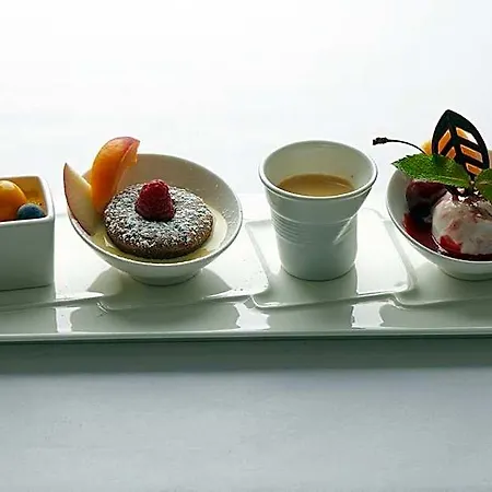 Logis Restaurant Au Boeuf Szálloda 3*