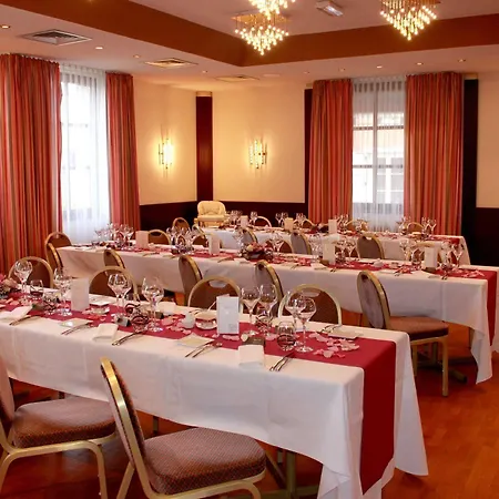 Hotel Restaurant Au Boeuf 3*